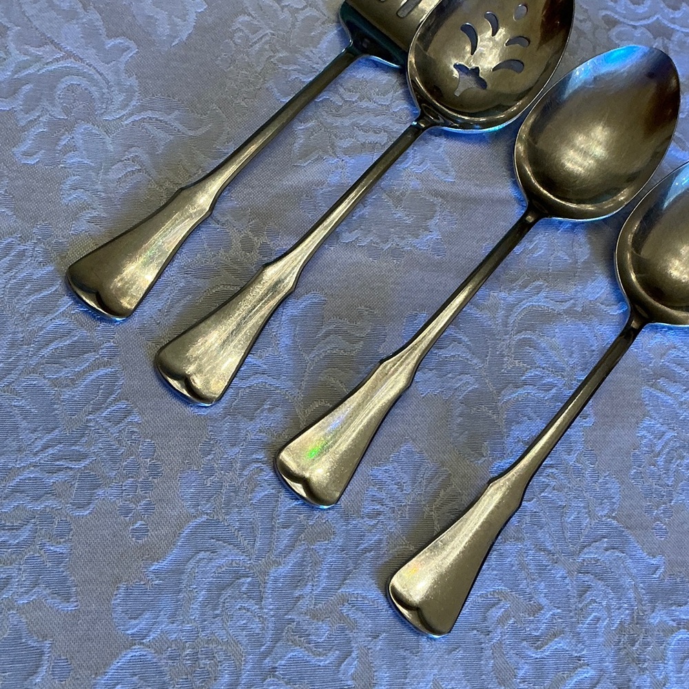 Oneida Stainless Serving Set - Picture 5 of 5